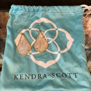 Kendra Scott Pearl White earrings